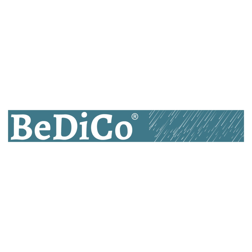 Türkises rechteckiges Logo, links "BeDiCo®" in weißer Schrift, rechts schräge weiße Linien. Türkises rechteckiges Logo, links "BeDiCo®" in weißer Schrift, rechts schräge weiße Linien.